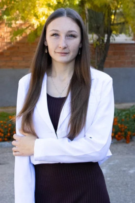 Ужегова Светлана Владимировна.